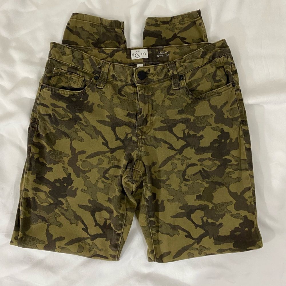 Style & Co Camo Low Rise Jeggings